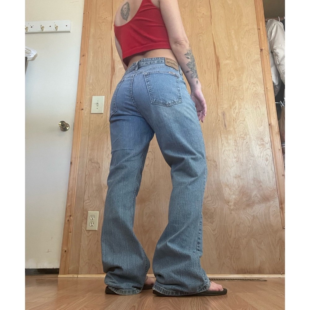 Classic High-Rise Straight Leg Jeans - Light Blue
